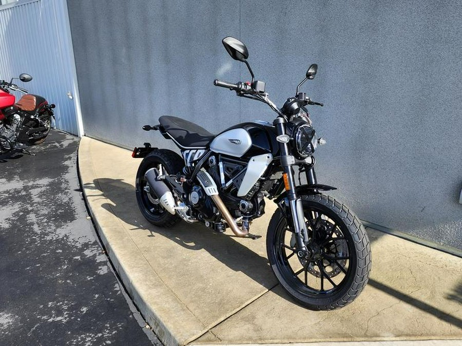 2024 Ducati Scrambler Icon (2G) Black