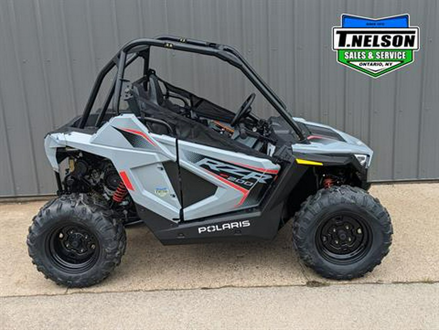 2024 Polaris RZR 200 EFI