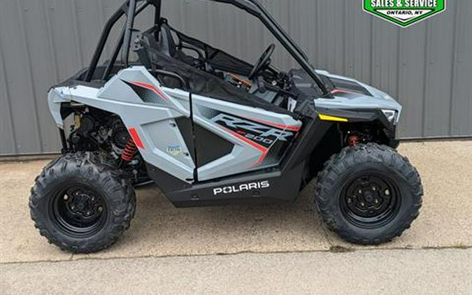 2024 Polaris RZR 200 EFI