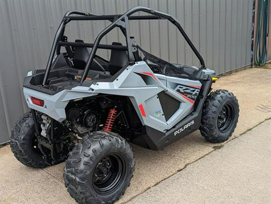 2024 Polaris RZR 200 EFI