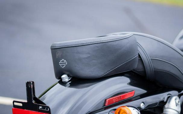 2017 Harley-Davidson® XL883L - SuperLow®