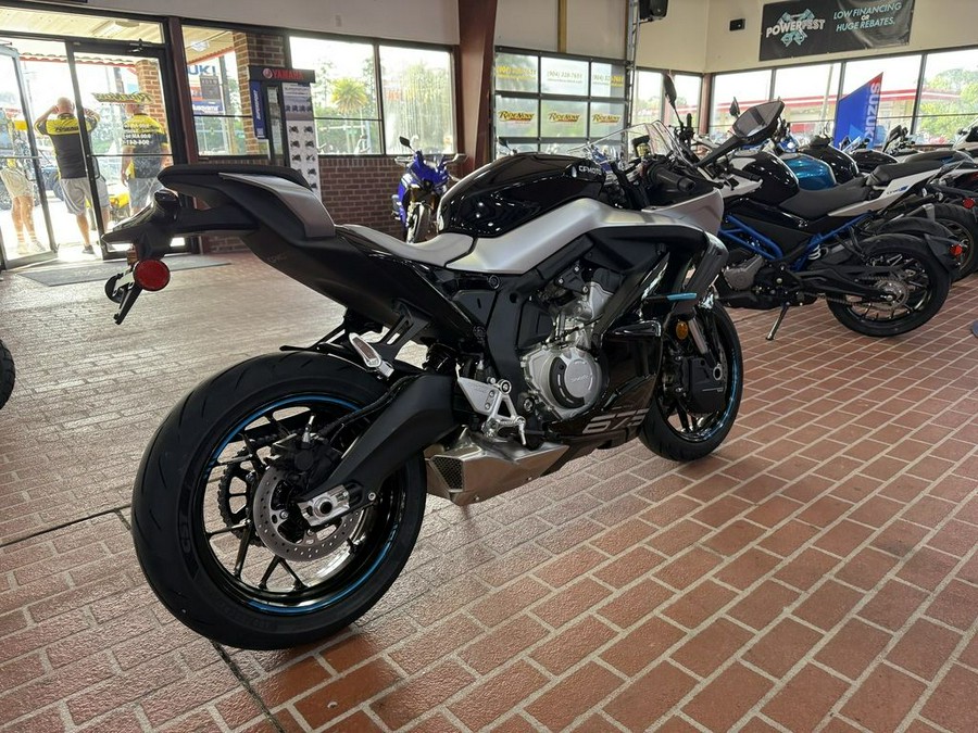2026 CFMOTO 675SS