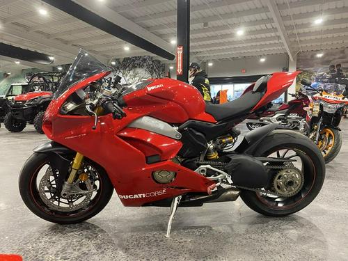 2018 Ducati Panigale V4 S – First Ride