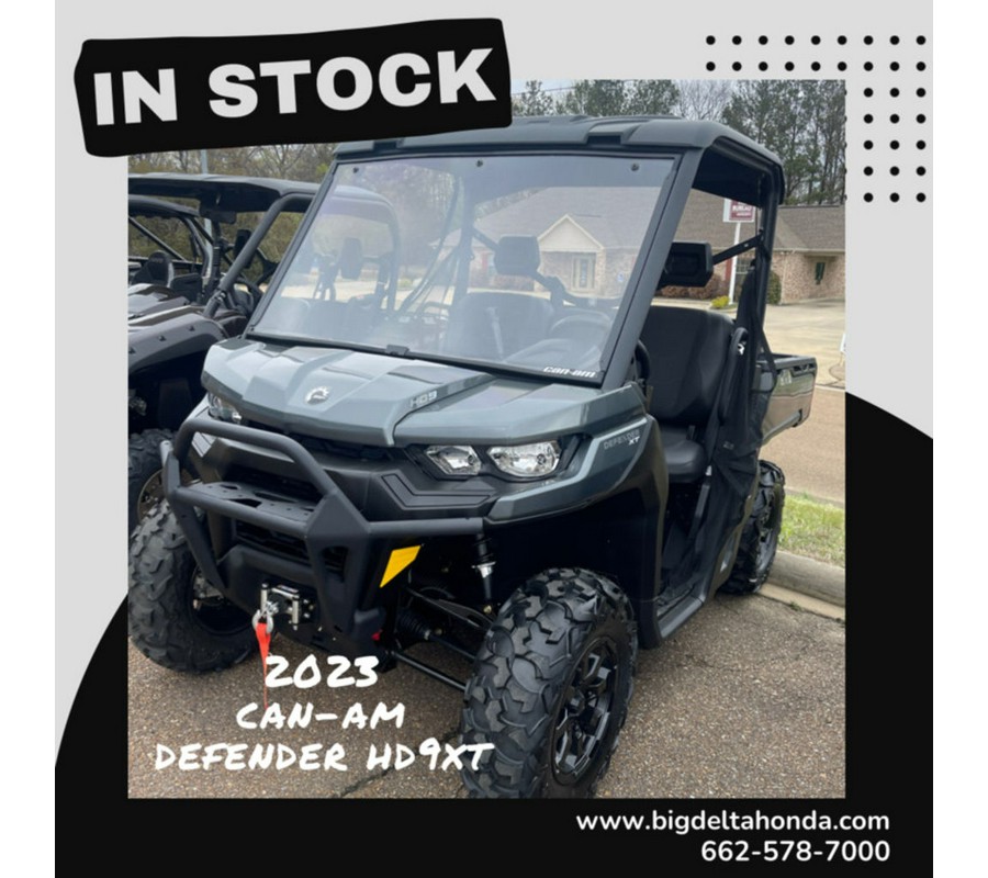 2023 Can-Am® Defender XT HD9