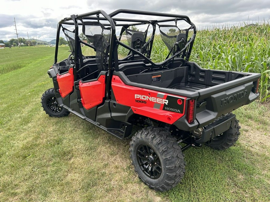 2023 Honda® Pioneer 1000-6 Deluxe Crew