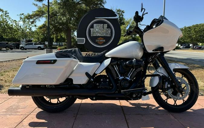 Harley-Davidson’s 2022 Road Glide ST First Ride