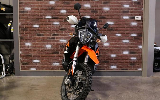 2022 KTM 890 Adventure R