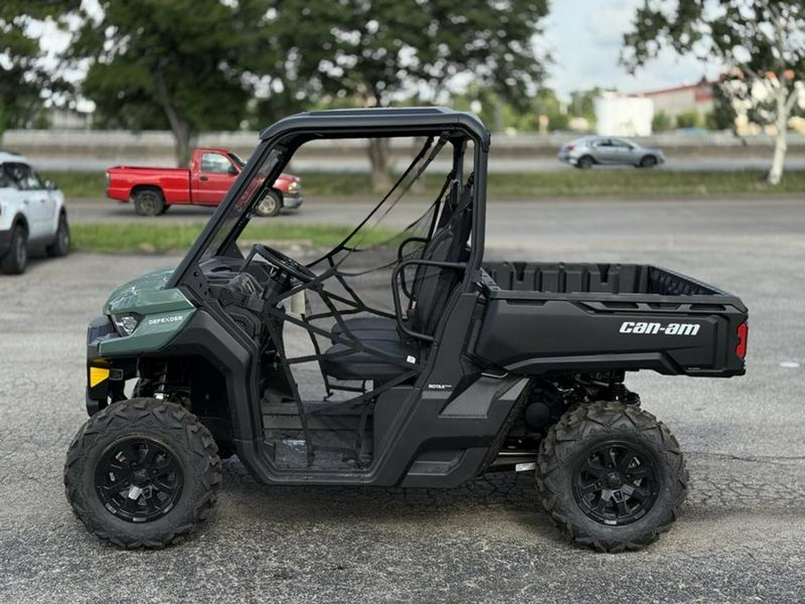 2025 Can-Am® Defender DPS HD7 Compass Green