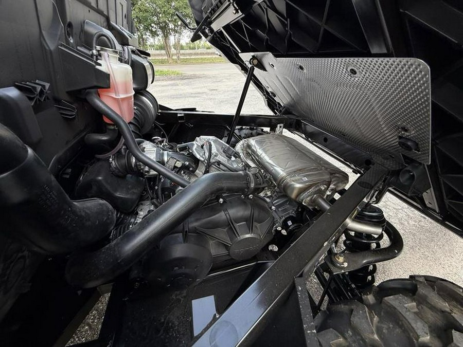 2025 Can-Am® Defender DPS HD7 Compass Green