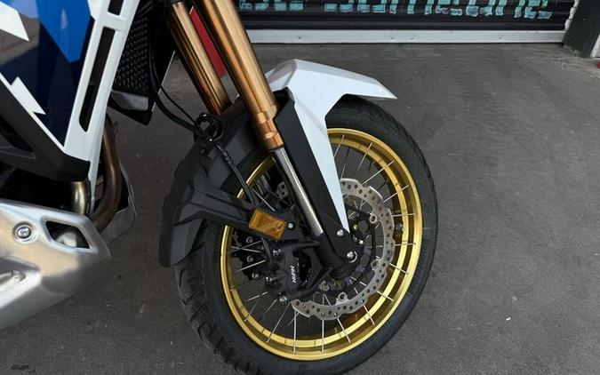 2025 Honda® Africa Twin Adventure Sports ES DCT
