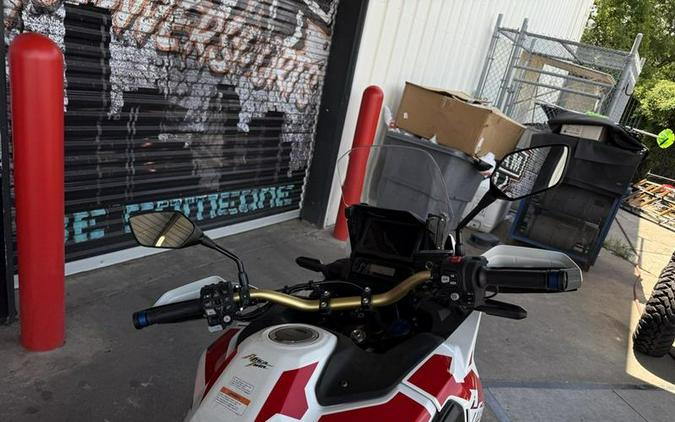 2025 Honda® Africa Twin Adventure Sports ES DCT