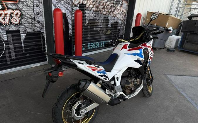 2025 Honda® Africa Twin Adventure Sports ES DCT