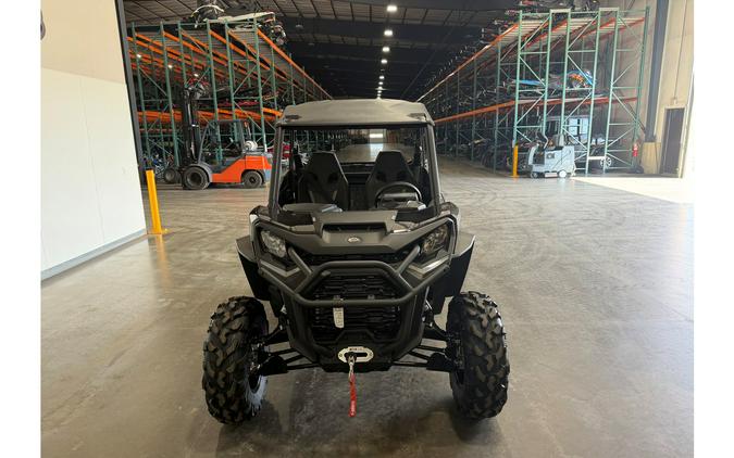 2026 Commander XT 700 - Can-Am