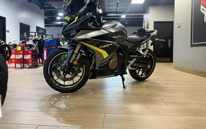 2023 Honda CBR500R