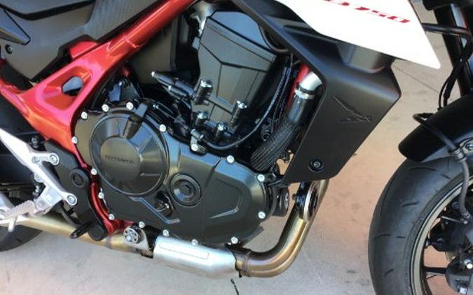 2025 Honda CB750 Hornet