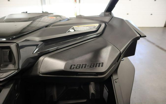 2024 Can-Am® Maverick R 999T DCT