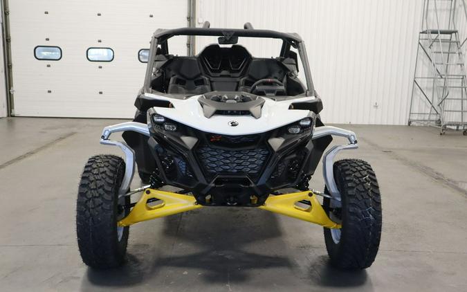 2024 Can-Am® Maverick R 999T DCT