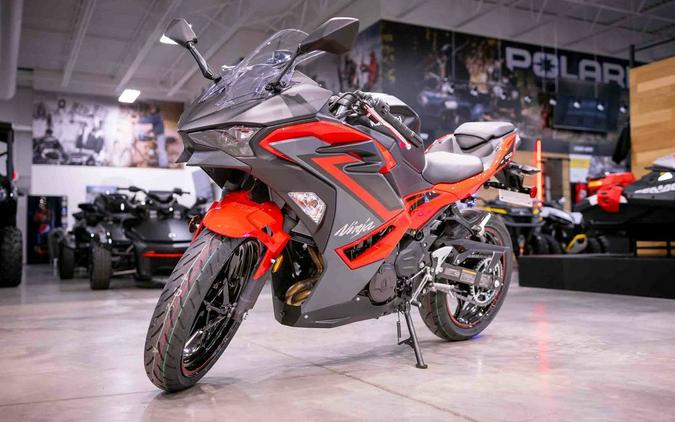 2024 Kawasaki Ninja® 500 ABS Passion Red/Metallic Flat Spark Black