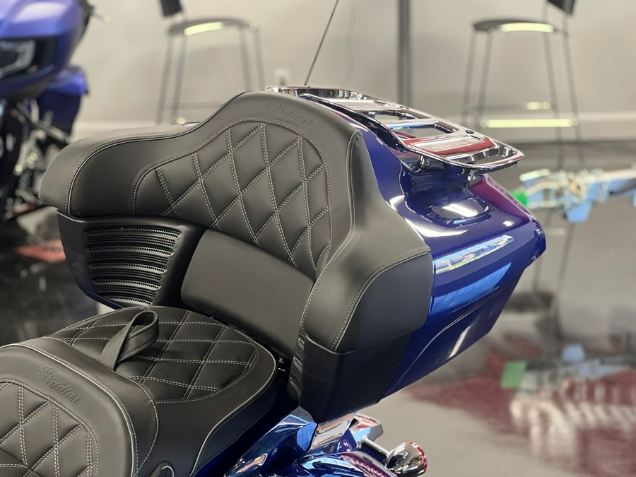 2023 Indian Motorcycle Pursuit® Limited with Premium Package