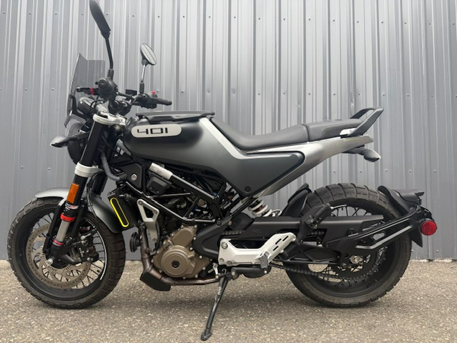 2020 Husqvarna SVARTPILEN 401