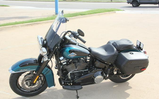 2026 Harley-Davidson FLHC Heritage Classic