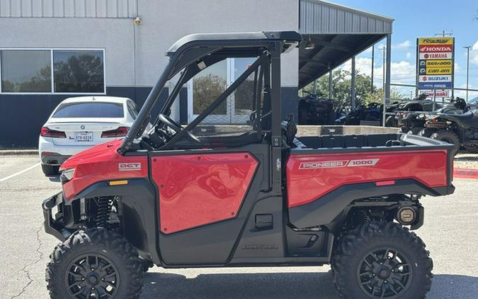 2026 Honda Pioneer 1000 Deluxe