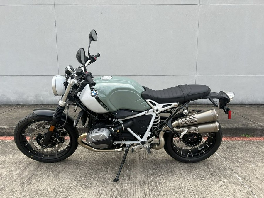 2023 BMW R nineT Scrambler 719 Underground/Light White