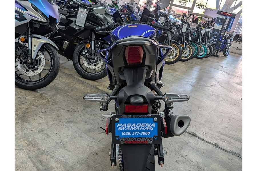 2025 Yamaha YZF-R3 ABS CA