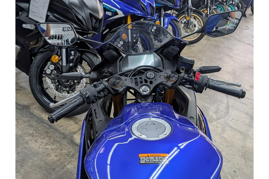 2025 Yamaha YZF-R3 ABS CA