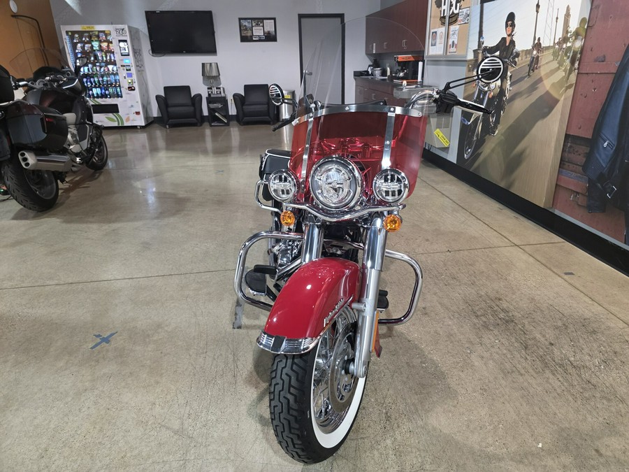 2024 Harley-Davidson Hydra-Glide Revival