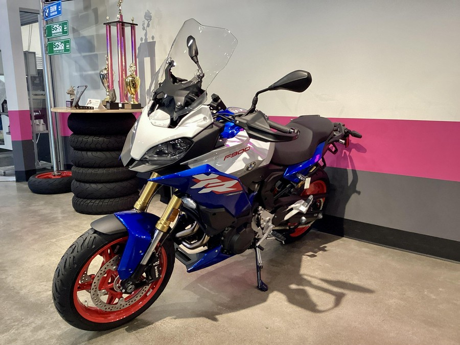 2026 BMW F 900 XR