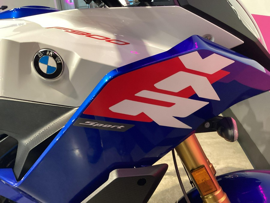 2026 BMW F 900 XR