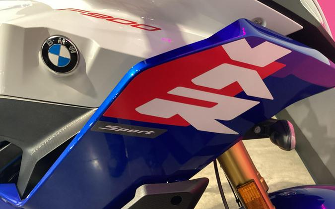 2026 BMW F 900 XR
