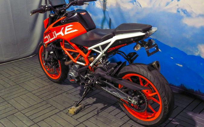 2017 KTM Duke 390