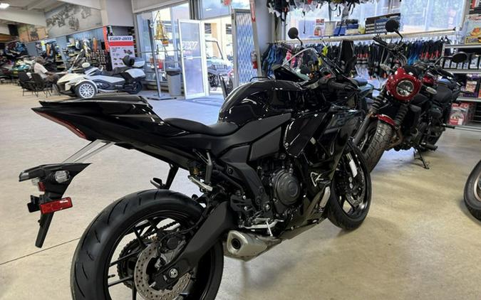 2026 Yamaha YZF R7