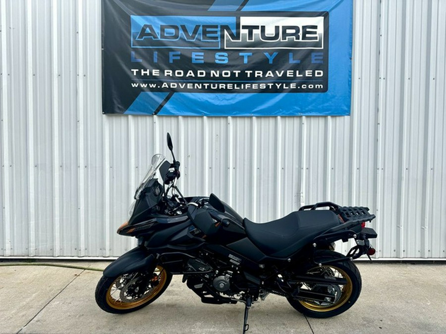 2025 Suzuki V-Strom 650XT Adventure