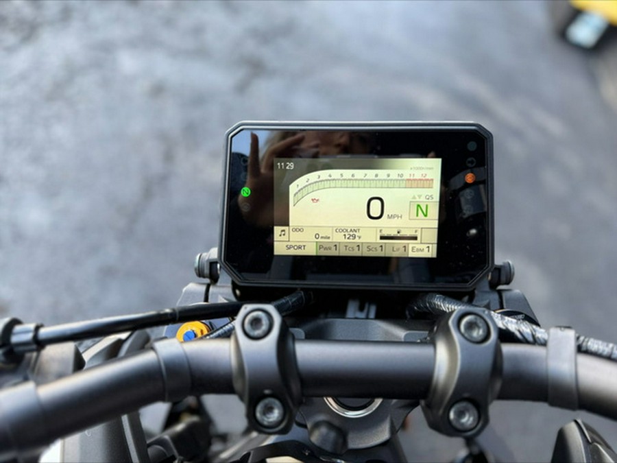 2025 Yamaha MT-09 SP