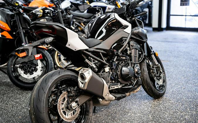 2026 Kawasaki Z900 ABS