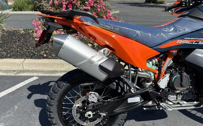 2027 KTM 890 Adventure R Rally