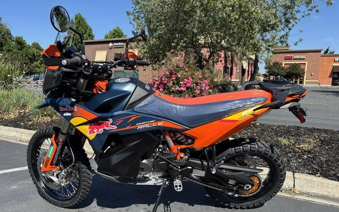 2027 KTM 890 Adventure R Rally