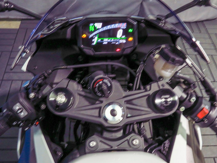 2025 Kawasaki Ninja ZX-6R ABS ABS KRT Edition