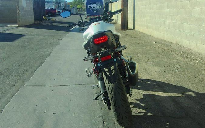 2025 Honda CB750 Hornet
