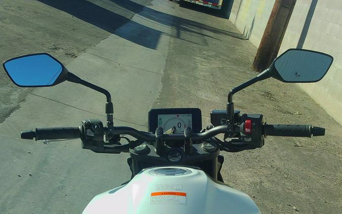 2025 Honda CB750 Hornet