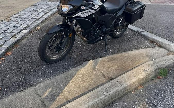 2019 Kawasaki Versys® 1000 SE LT+