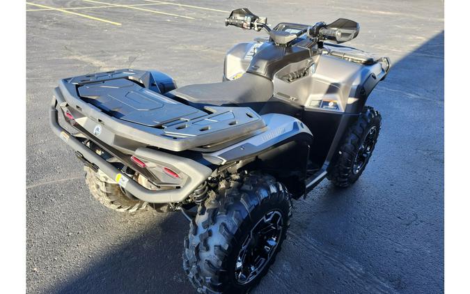 2026 Outlander 850 XT Silver - Can-Am