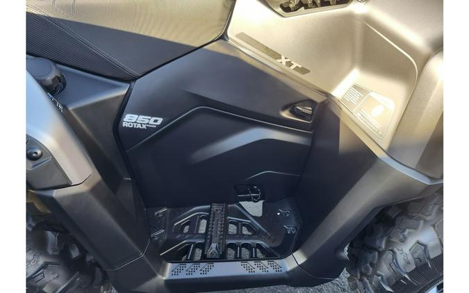2026 Outlander 850 XT Silver - Can-Am