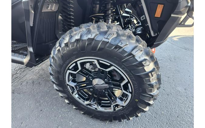 2026 Outlander 850 XT Silver - Can-Am