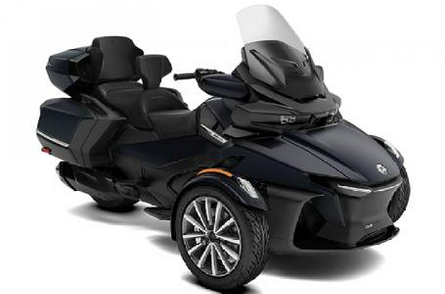 2022 Can-Am™ Spyder RT Sea-To-Sky