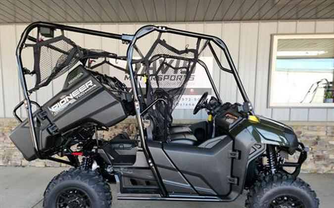 2026 Honda Pioneer 700-4 Deluxe