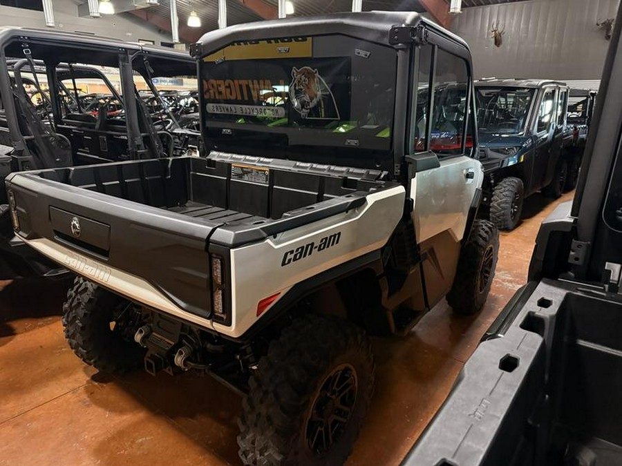 2026 Can-Am® Defender Limited HD11